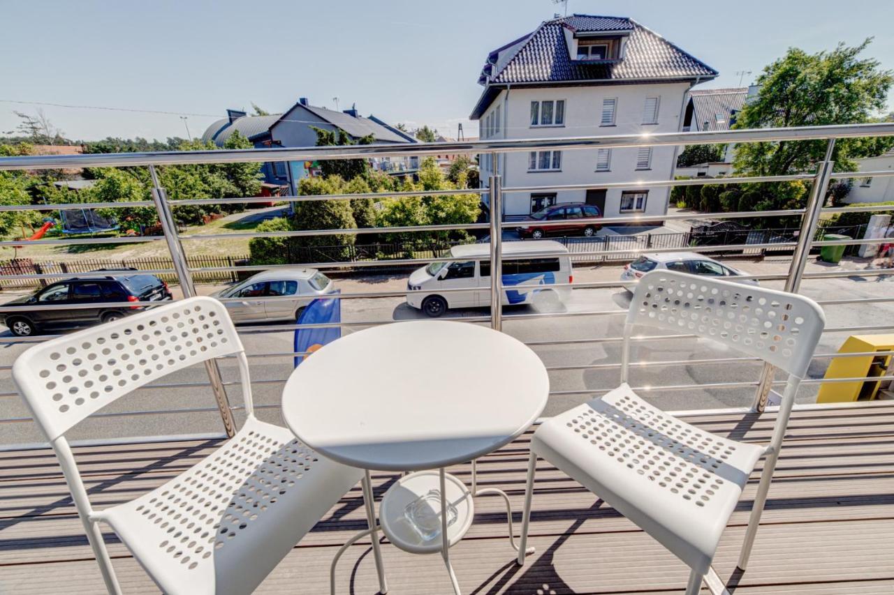 Pod Winogronem - Apartamenty Z Basenem I Wyzywieniem Pobierowo Exterior foto