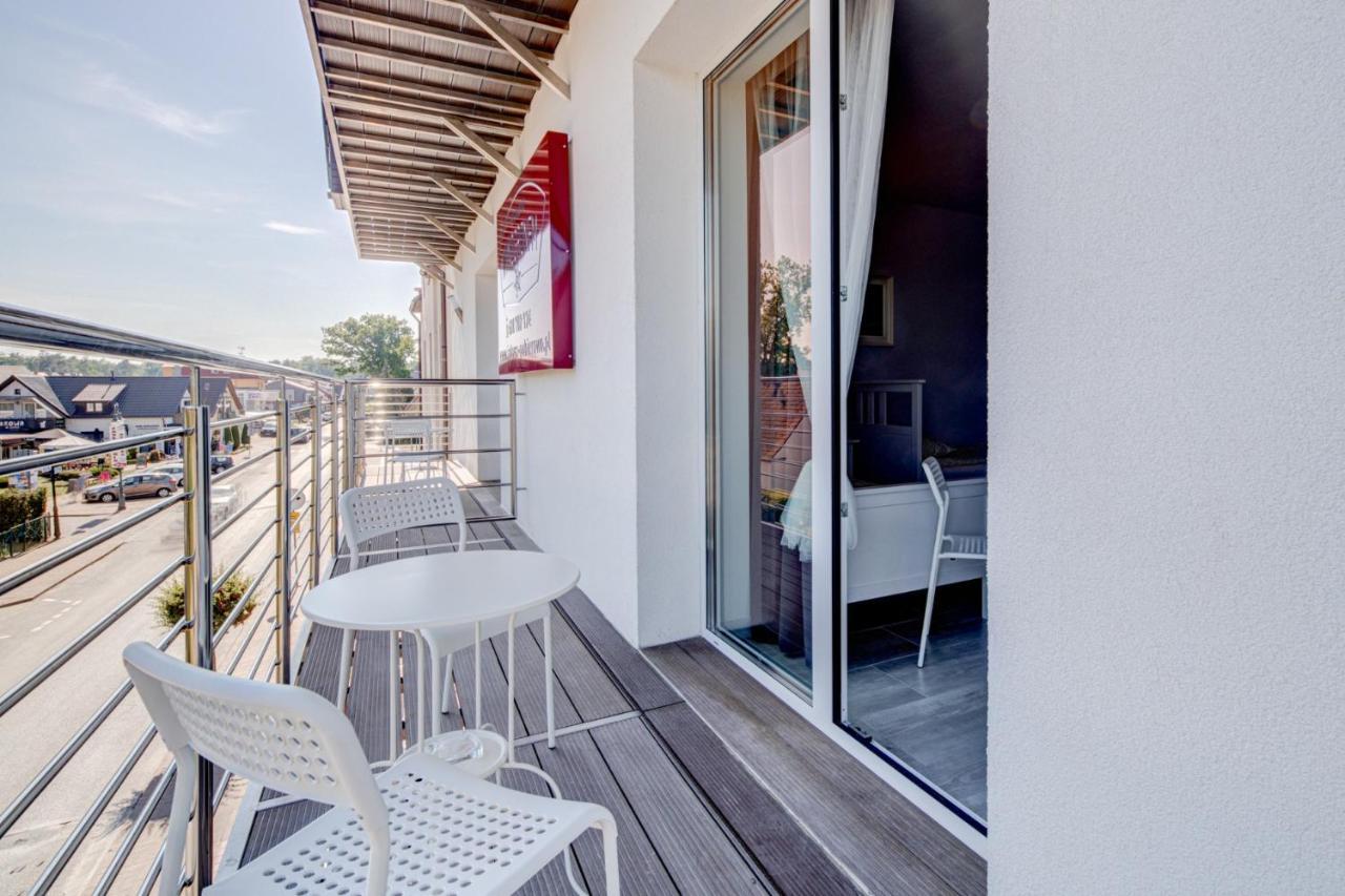 Pod Winogronem - Apartamenty Z Basenem I Wyzywieniem Pobierowo Exterior foto